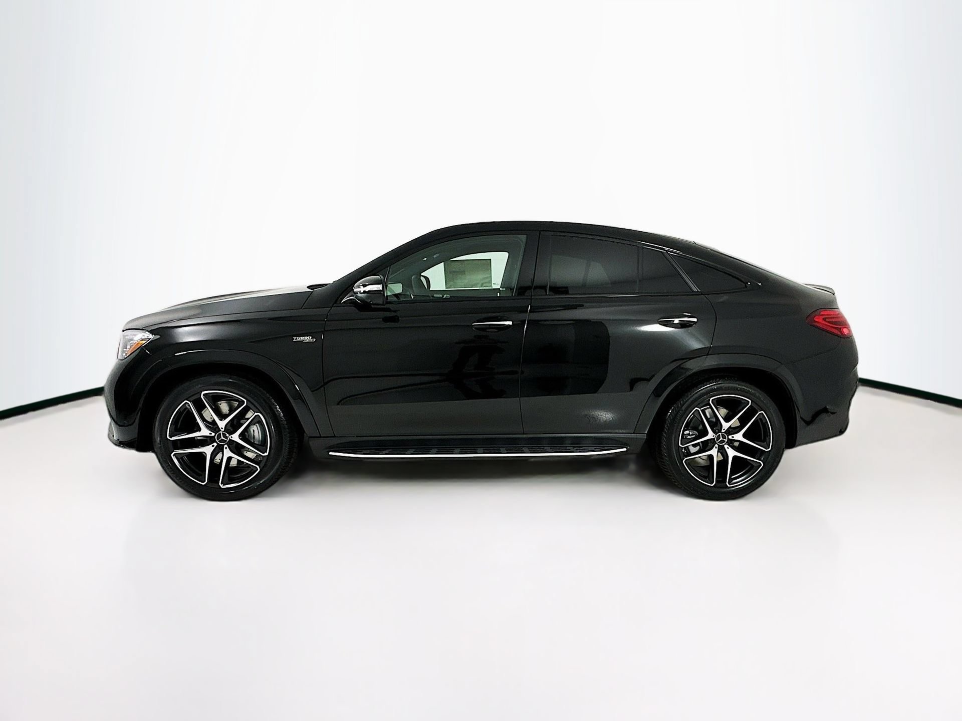 New 2026 Mercedes-Benz GLE 53 AMG 4MATIC Coupe image 5