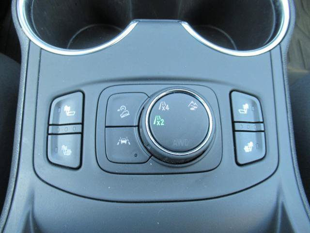Used 2024 GMC Terrain SLT w/ Infotainment Package II AWD/4WD image 25