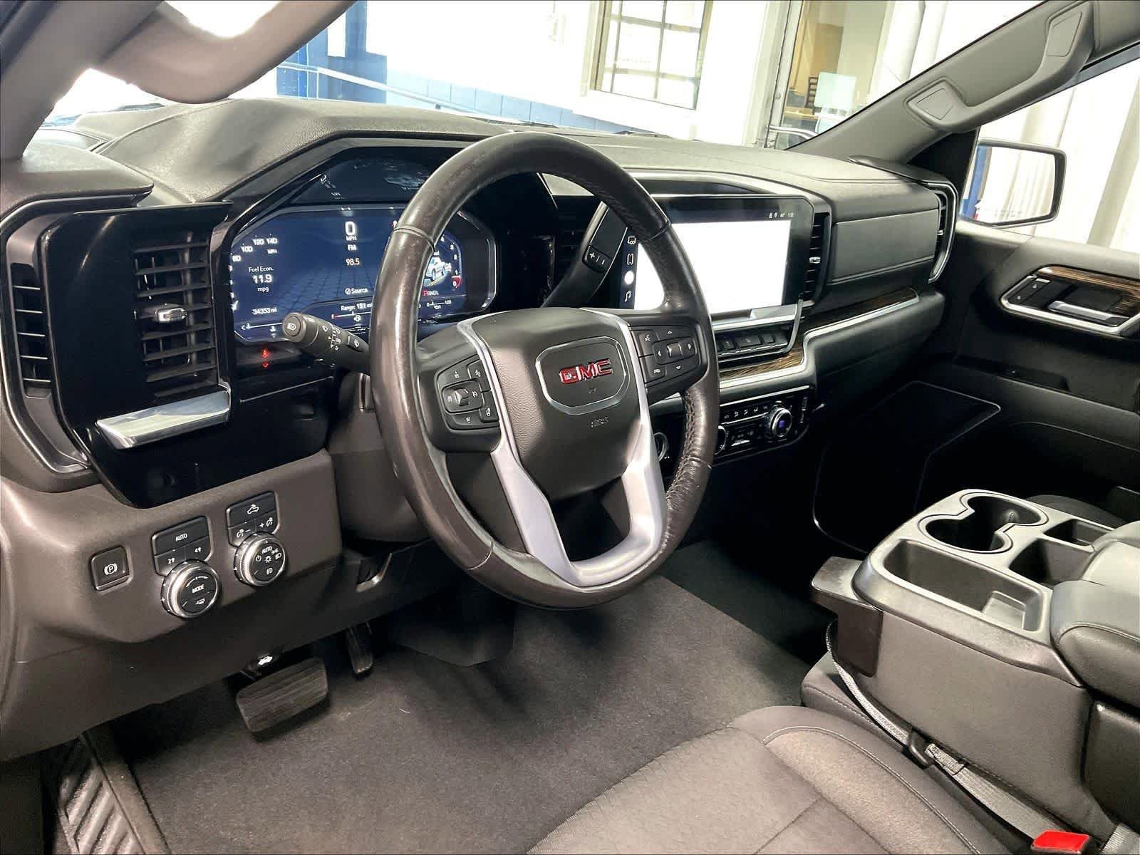 Used 2022 GMC Sierra 1500 Elevation image 8