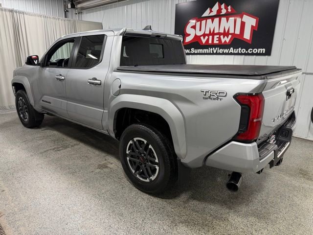 Used 2024 Toyota Tacoma TRD Sport w/ TRD Sport Upgrade Package image 6
