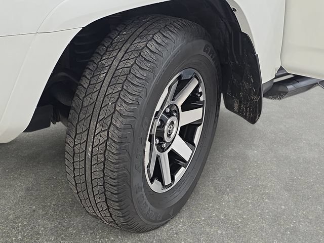 Certified 2023 Toyota 4Runner TRD Off-Road Premium w/ Moonroof Package AWD/4WD image 29