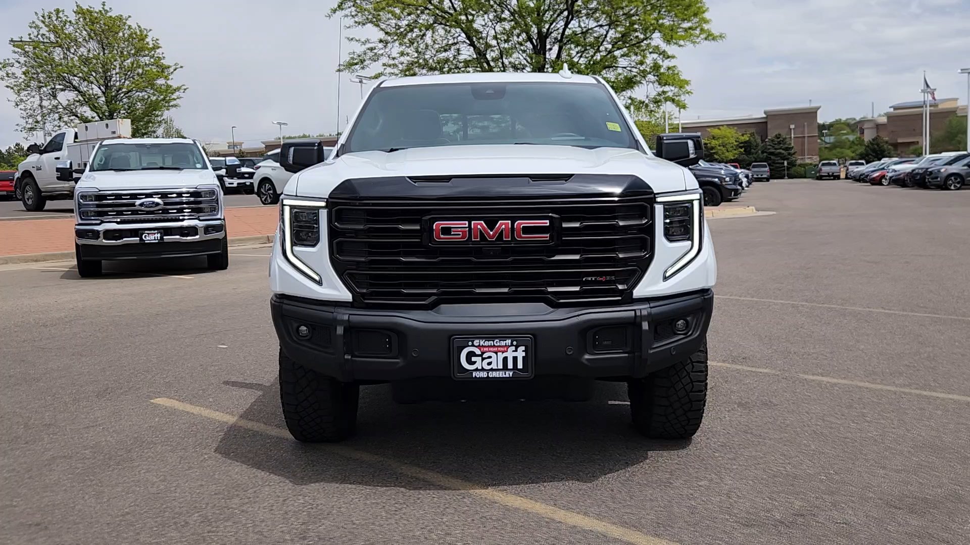 Used 2025 GMC Sierra 1500 AT4X AWD/4WD image 4