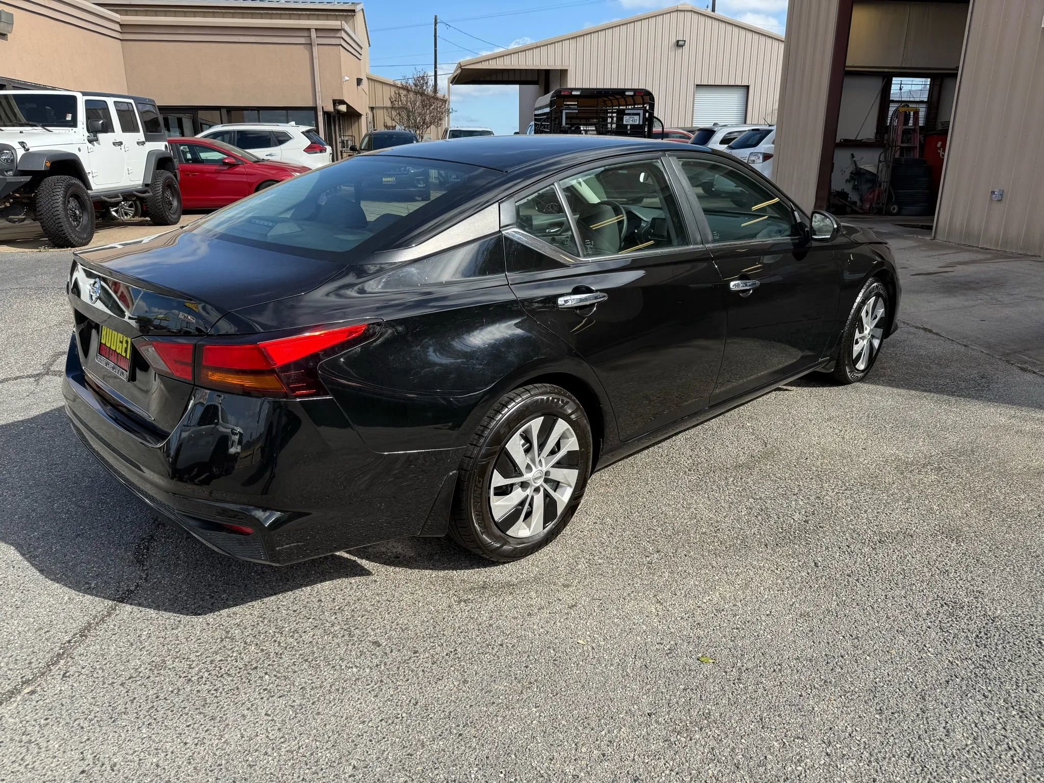 Used 2022 Nissan Altima 2.5 S FWD image 5