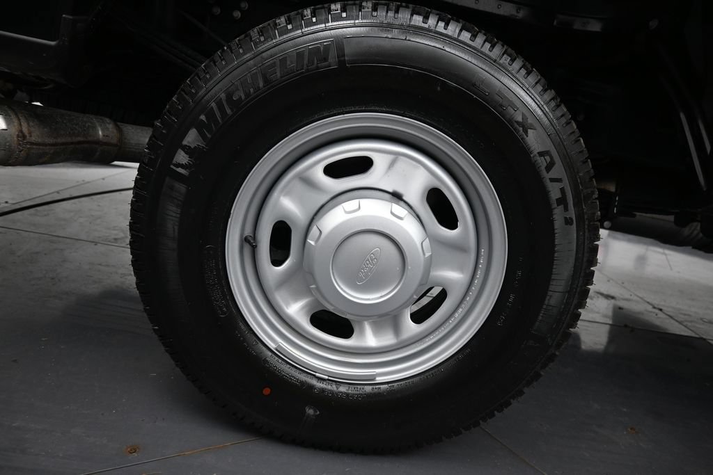 Used 2026 Ford F250 XL AWD/4WD image 27
