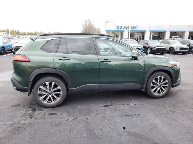 Used 2023 Toyota Corolla Cross XLE w/ Convenience Package AWD/4WD image 6