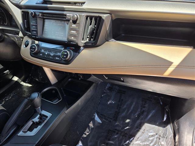 Used 2018 Toyota RAV4 XLE FWD image 20