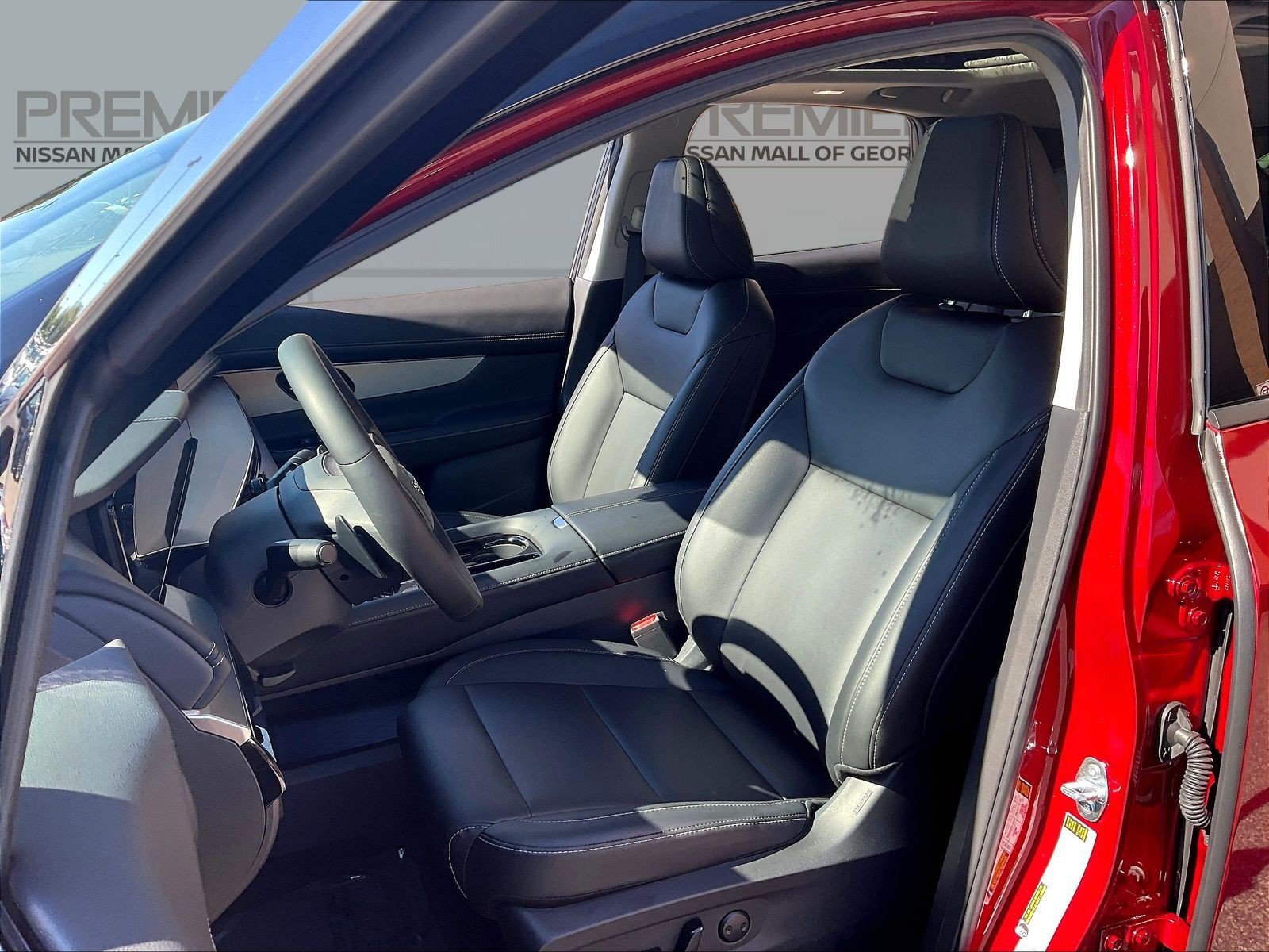Certified 2025 Nissan Murano SL w/ Cargo Package AWD/4WD image 23