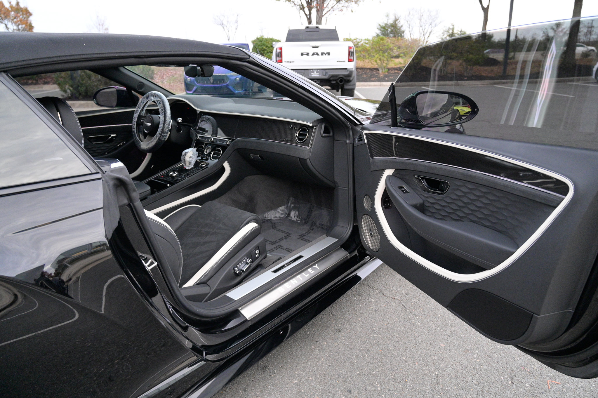 Used 2025 Bentley Continental GT Speed image 39