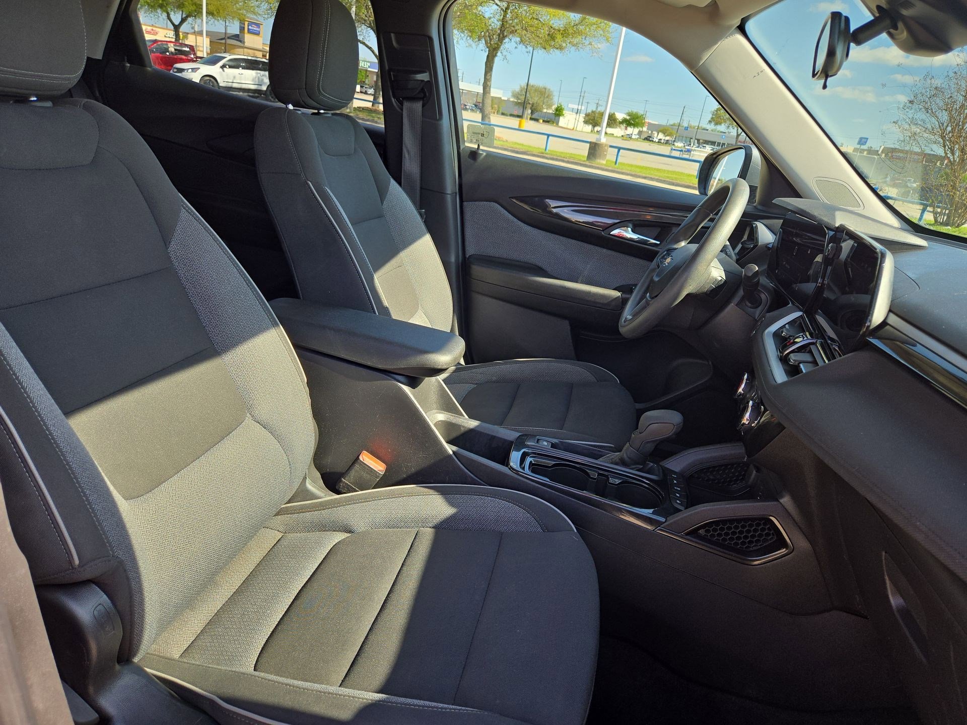 Used 2026 Chevrolet TrailBlazer LT w/ Driver Confidence Package image 29