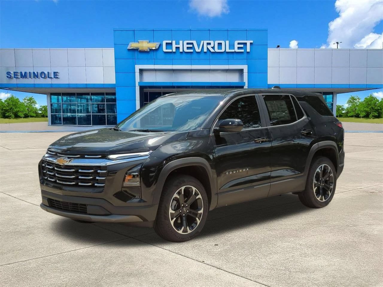 New 2027 Chevrolet Equinox LT FWD image 2