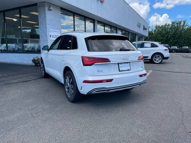 Used 2021 Audi Q5 2.0T Premium Plus w/ Premium Plus Package AWD/4WD image 7