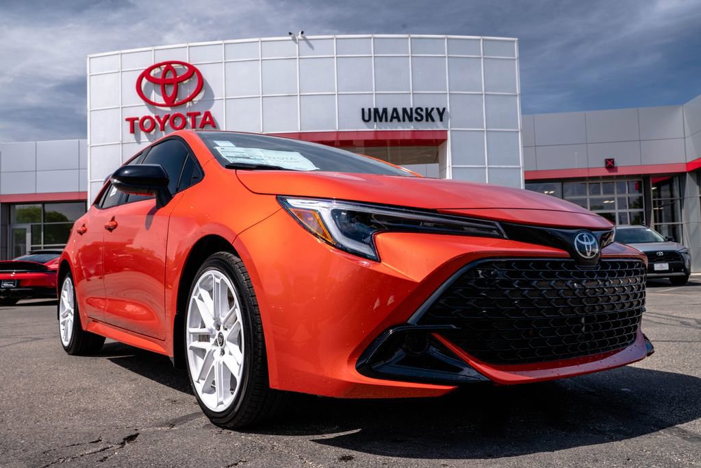 New 2026 Toyota Corolla SE FWD image 1