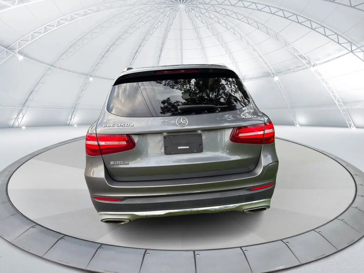 Used 2019 Mercedes-Benz GLC 350e 4MATIC image 5
