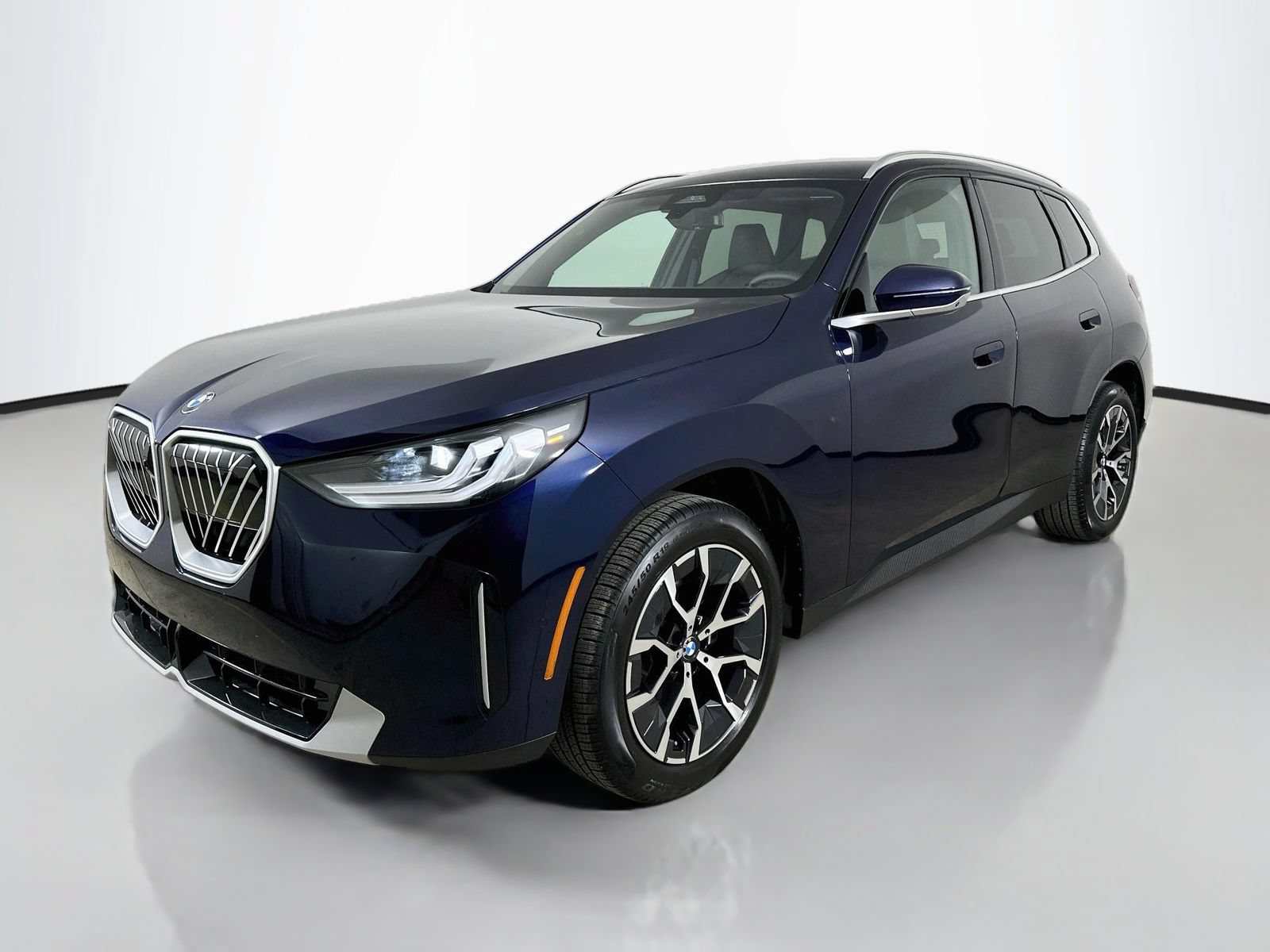 New 2026 BMW X3 xDrive30i w/ Premium Package AWD/4WD image 1