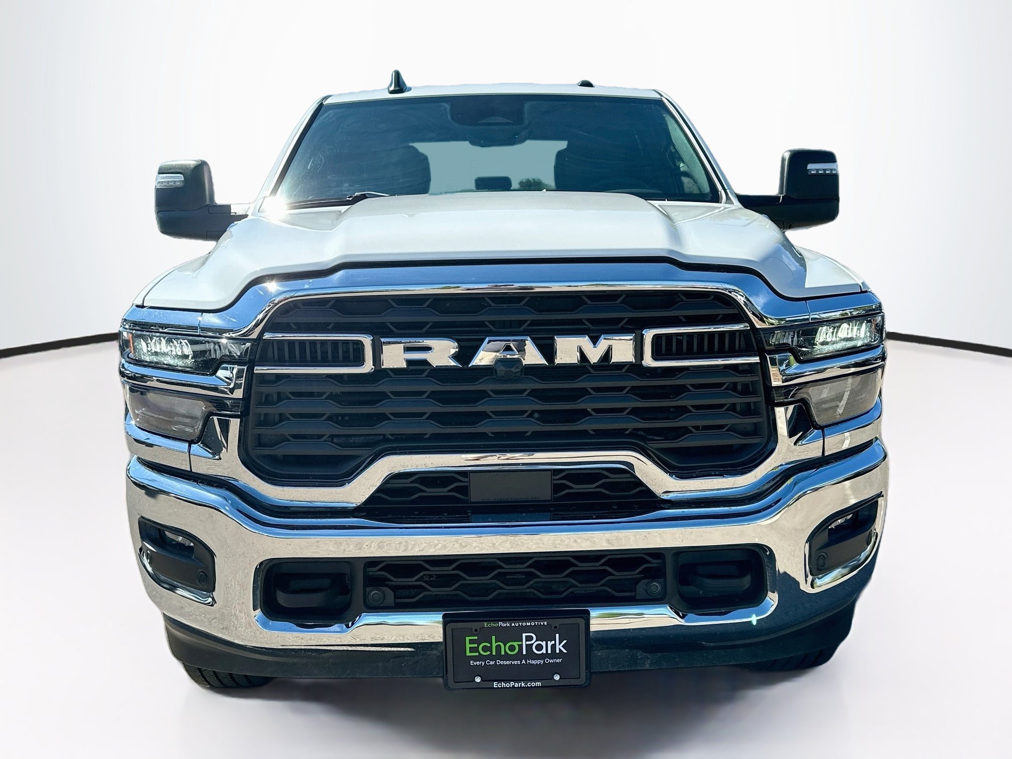 Used 2026 RAM 2500 Big Horn AWD/4WD image 2
