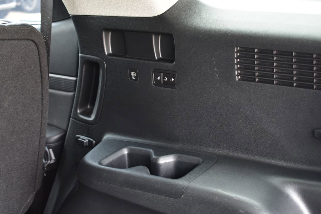Used 2023 Hyundai Palisade Limited FWD image 34
