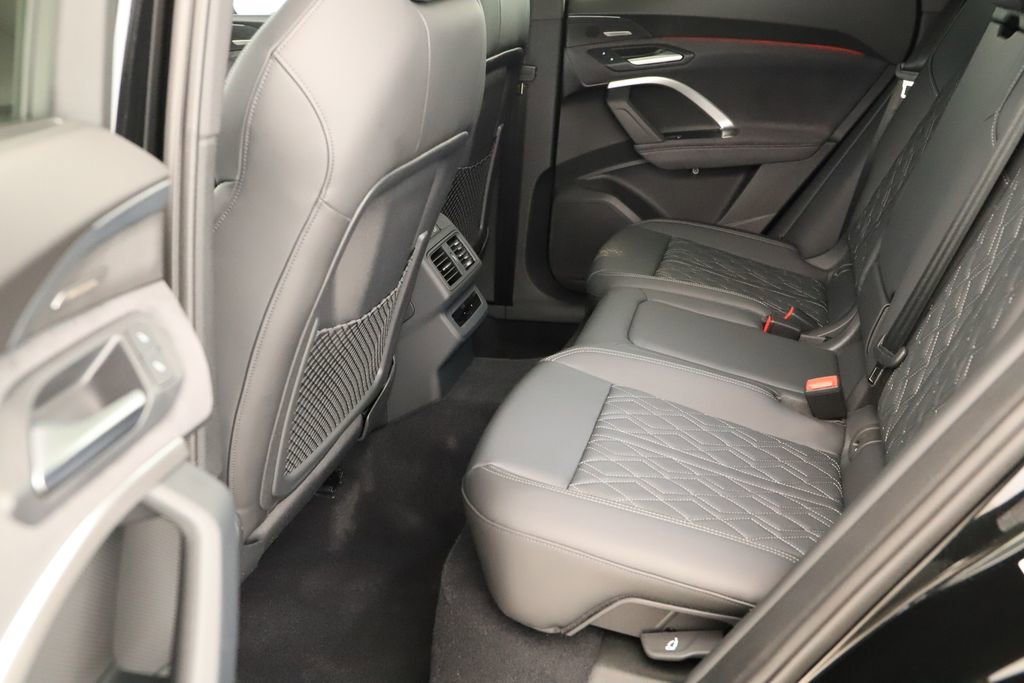 New 2026 Audi SQ5 Premium Plus image 33