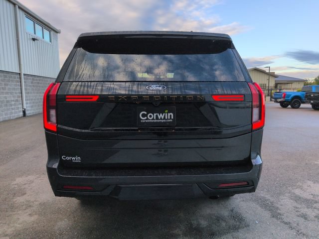 Used 2025 Ford Expedition Tremor AWD/4WD image 4
