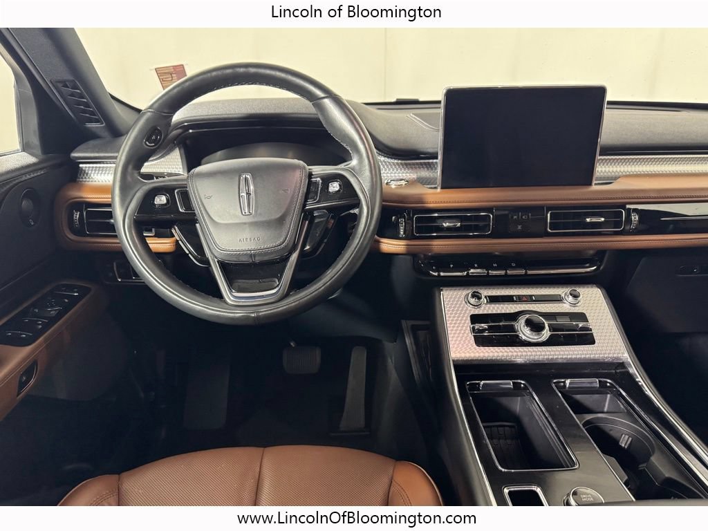 Used 2023 Lincoln Aviator Grand Touring w/ Elements Package Plus AWD/4WD image 20