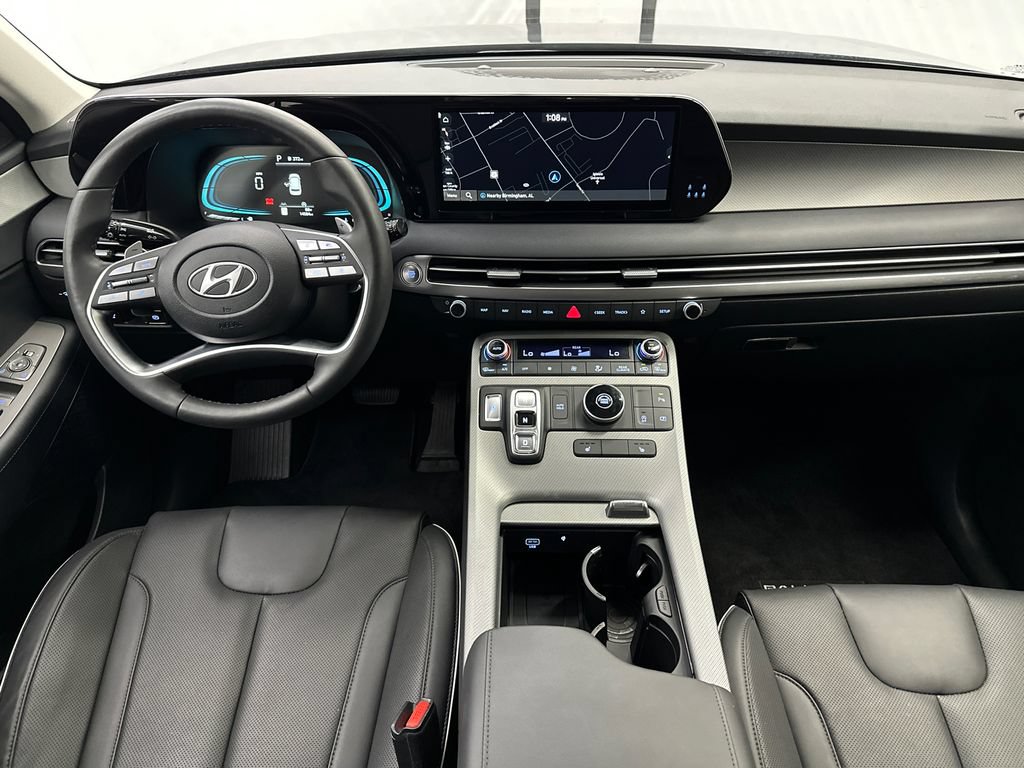 Used 2025 Hyundai Palisade SEL FWD image 24