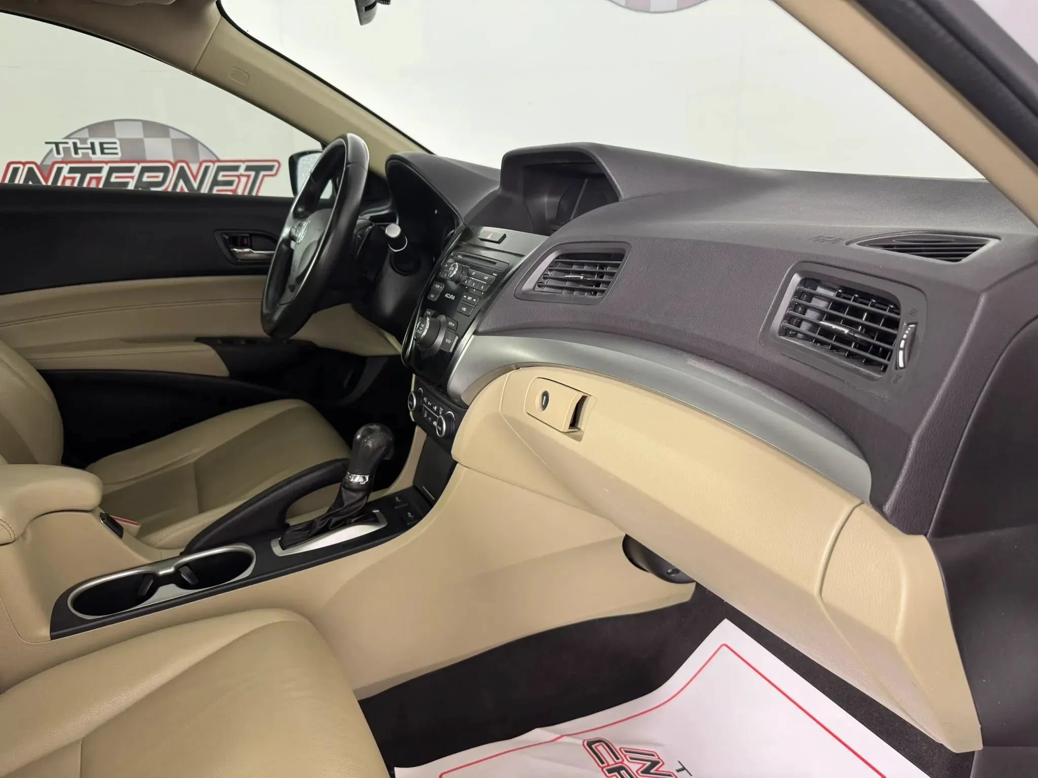 Used 2017 Acura ILX FWD image 12