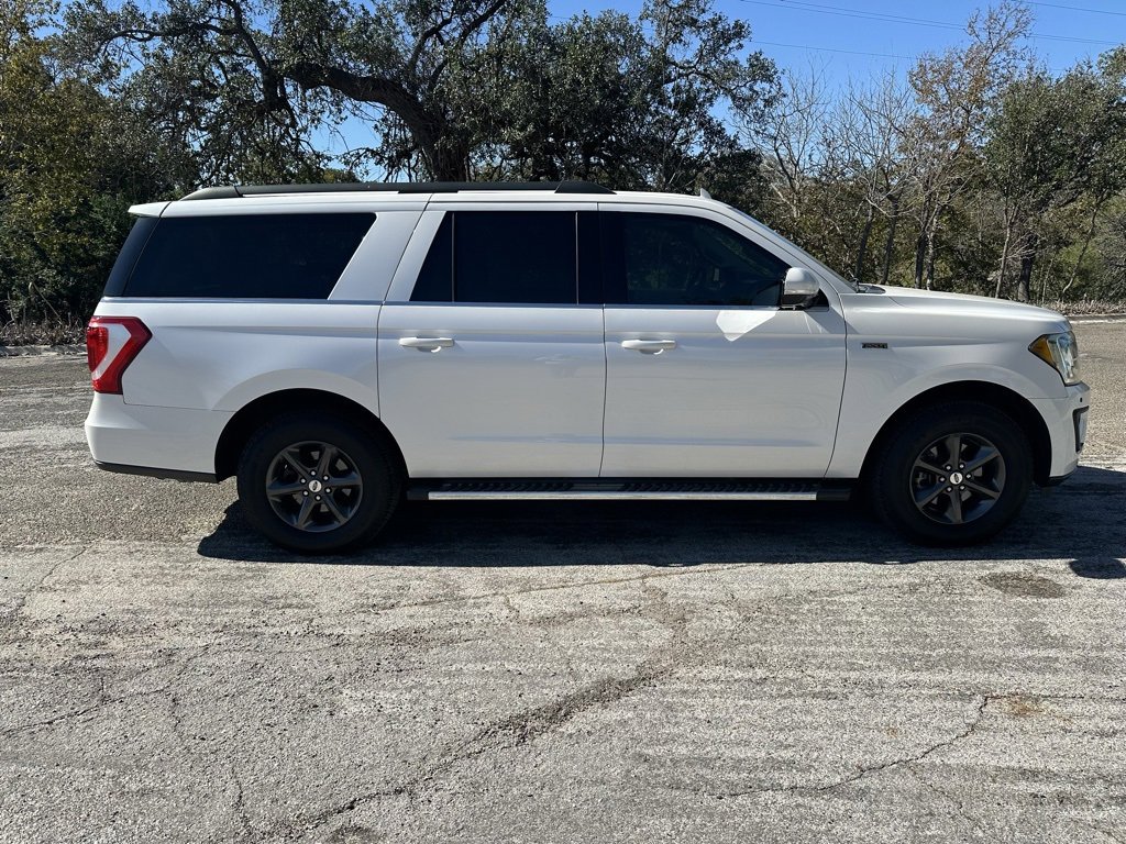 Used 2018 Ford Expedition Max XLT w/ Equipment Group 202A image 6