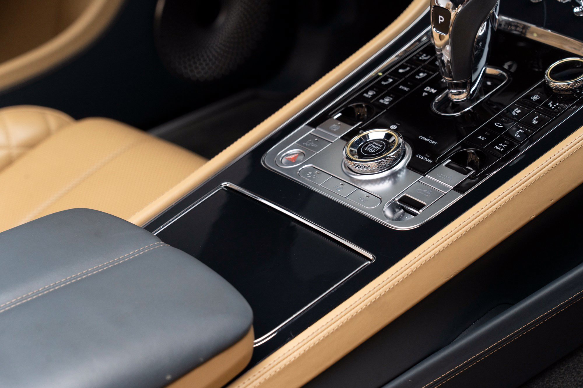 Used 2020 Bentley Continental GT AWD/4WD image 34
