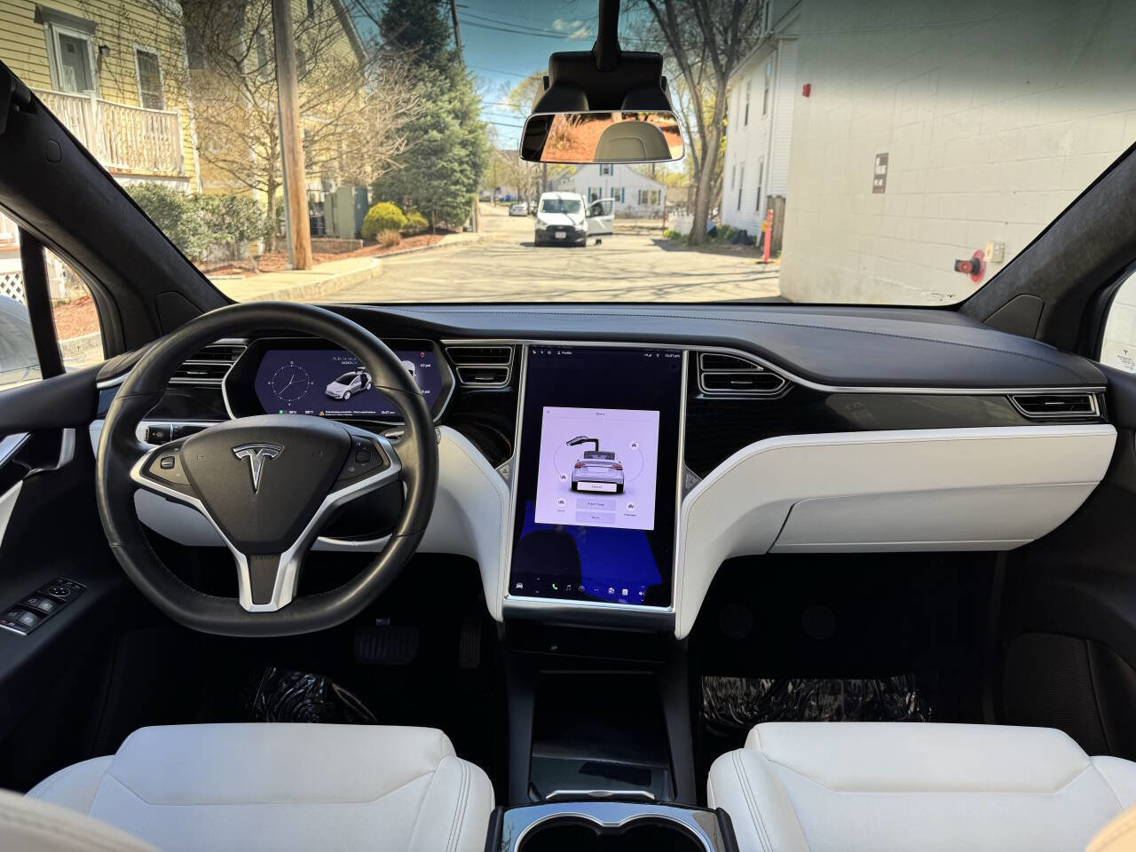 Used 2017 Tesla Model X 100D AWD/4WD image 34