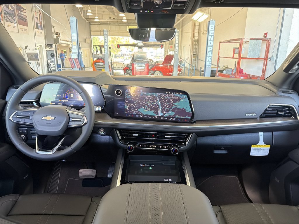 New 2026 Chevrolet Tahoe High Country w/ Sun And Tow Package AWD/4WD image 23