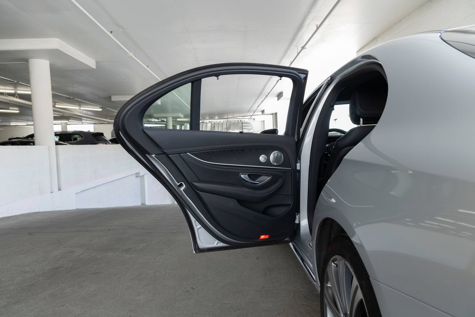 Used 2019 Mercedes-Benz E 300 image 19