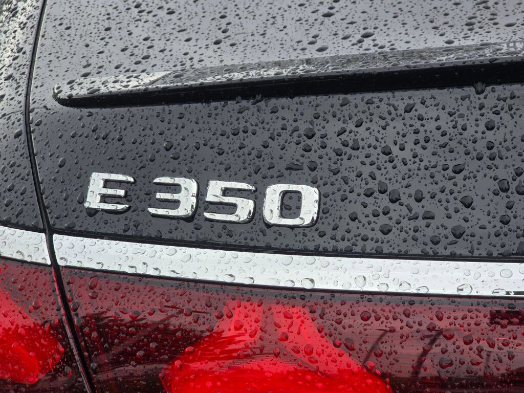 New 2026 Mercedes-Benz E 350 4MATIC Sedan image 29