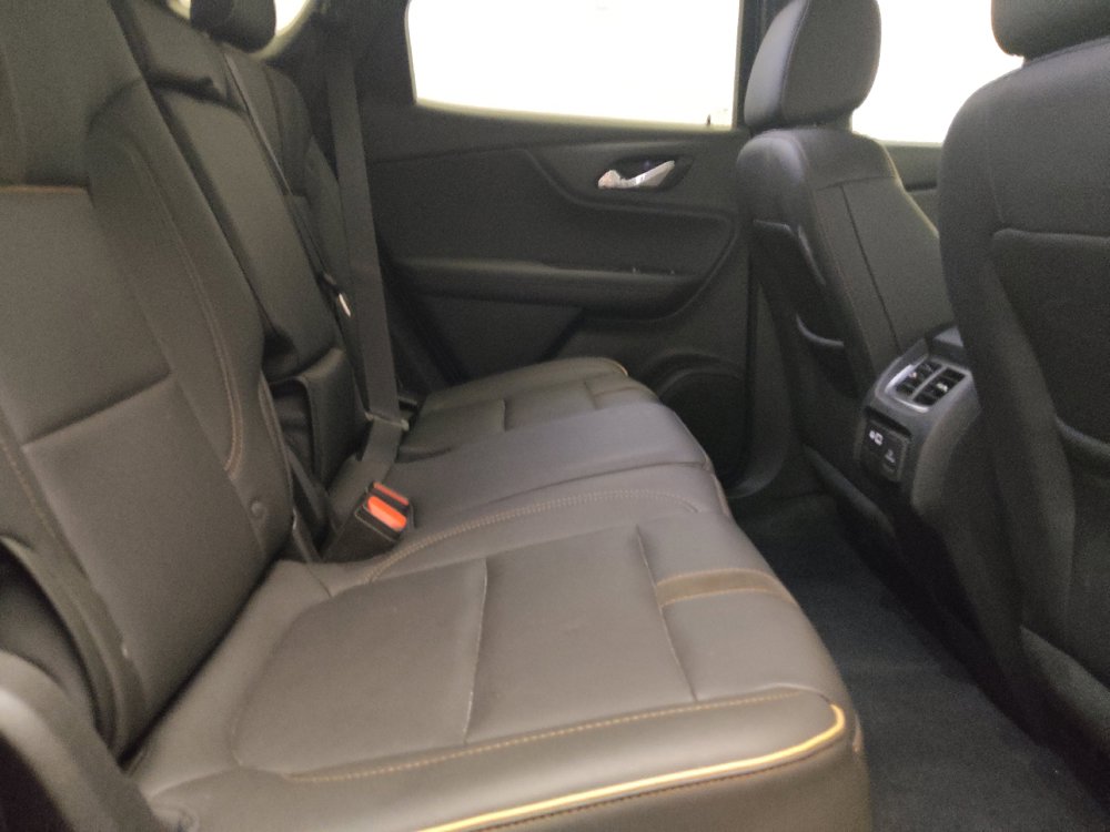 Used 2019 Chevrolet Blazer Premier w/ Sun and Wheels Package AWD/4WD image 19