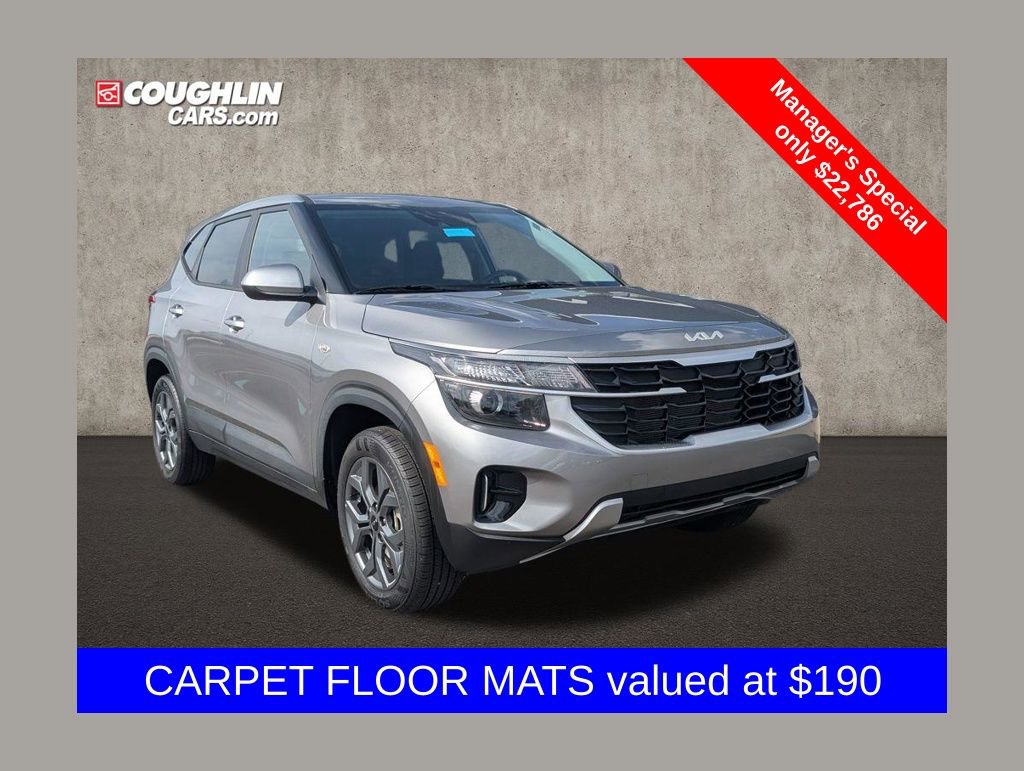 Used 2025 Kia Seltos LX AWD/4WD image 1