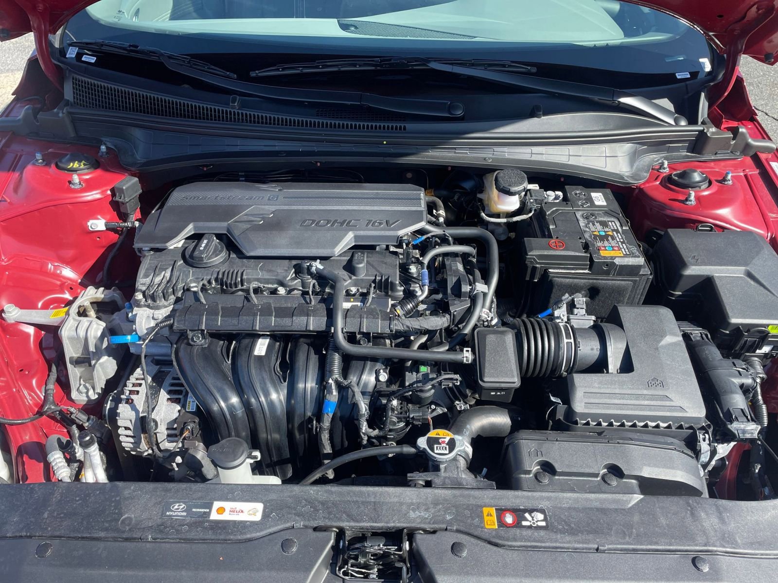 Used 2025 Hyundai Elantra SEL image 33