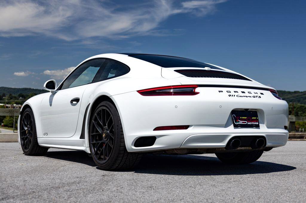 Used 2019 Porsche 911 Carrera GTS image 35