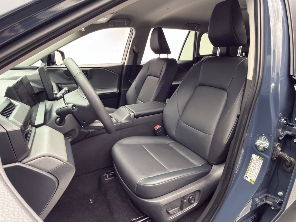 Used 2026 Toyota RAV4 XLE Premium AWD/4WD image 19