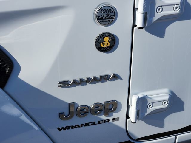 Certified 2023 Jeep Wrangler Unlimited Sahara w/ LED Lighting Group AWD/4WD image 11