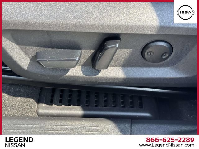 Certified 2023 Nissan Rogue SV w/ SV Premium B Package AWD/4WD image 18