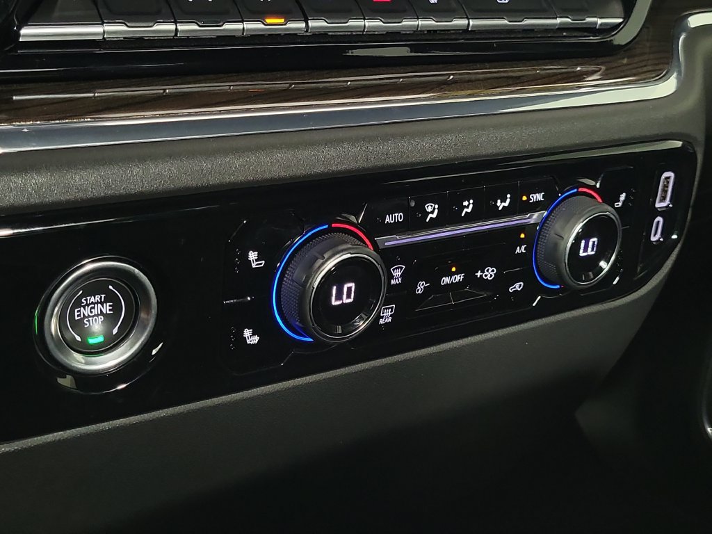 Used 2024 Chevrolet Silverado 1500 LT RWD image 30