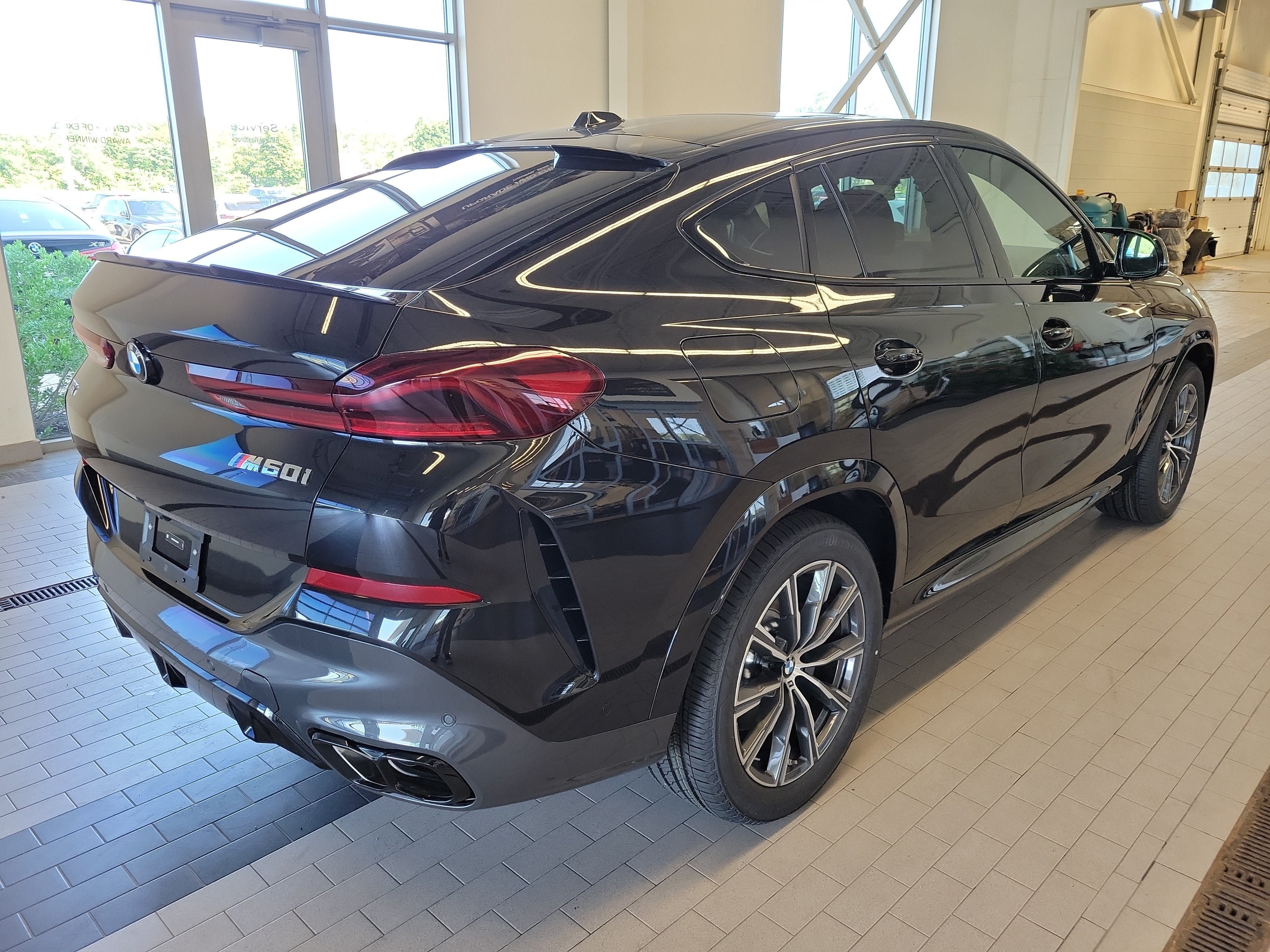 New 2027 BMW X6 M60i AWD/4WD image 7