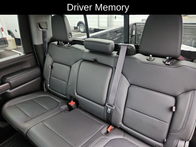 Used 2020 Chevrolet Silverado 2500 LTZ w/ LTZ Premium Package image 28