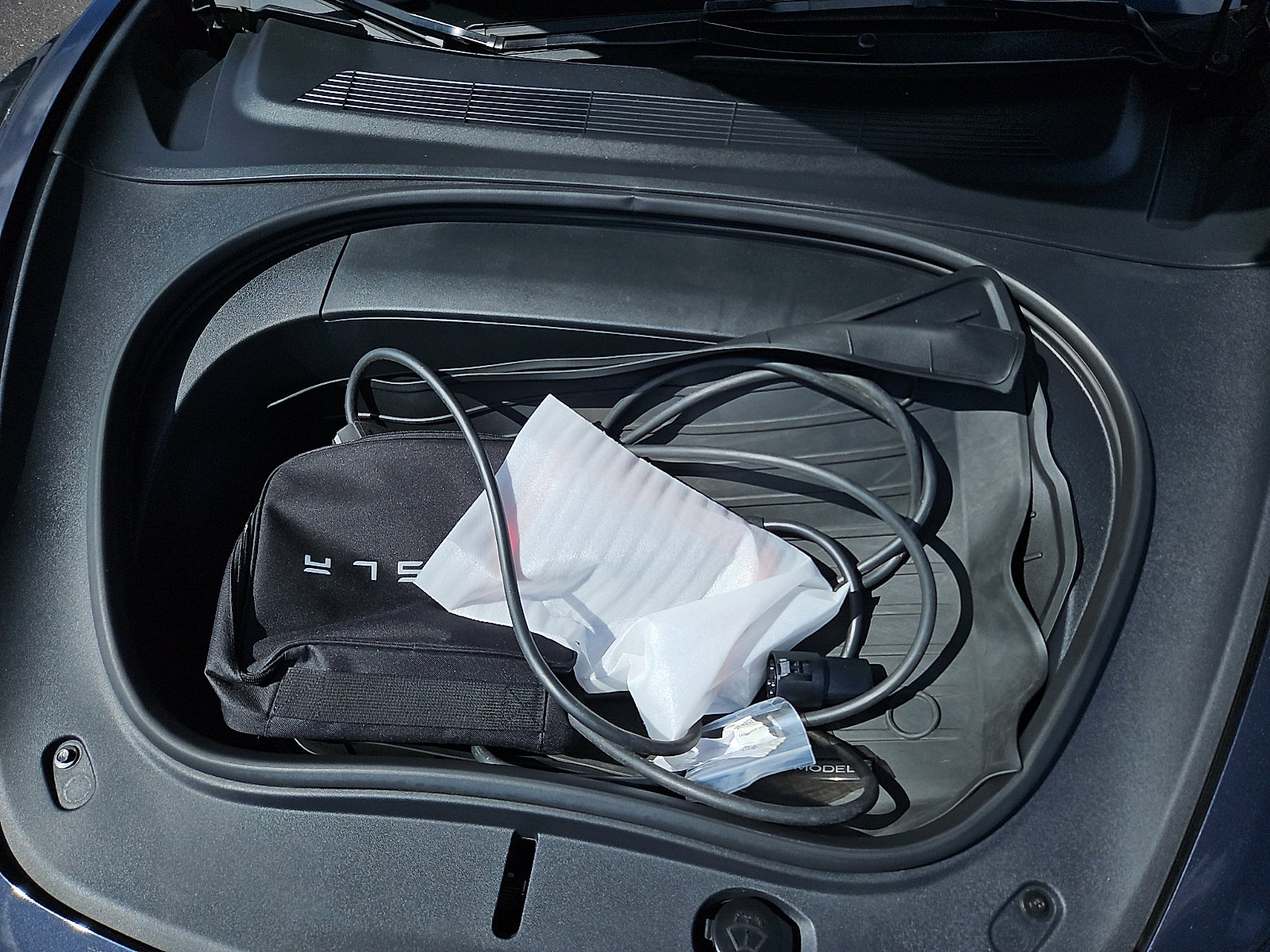 Used 2024 Tesla Model 3 Standard Range image 27