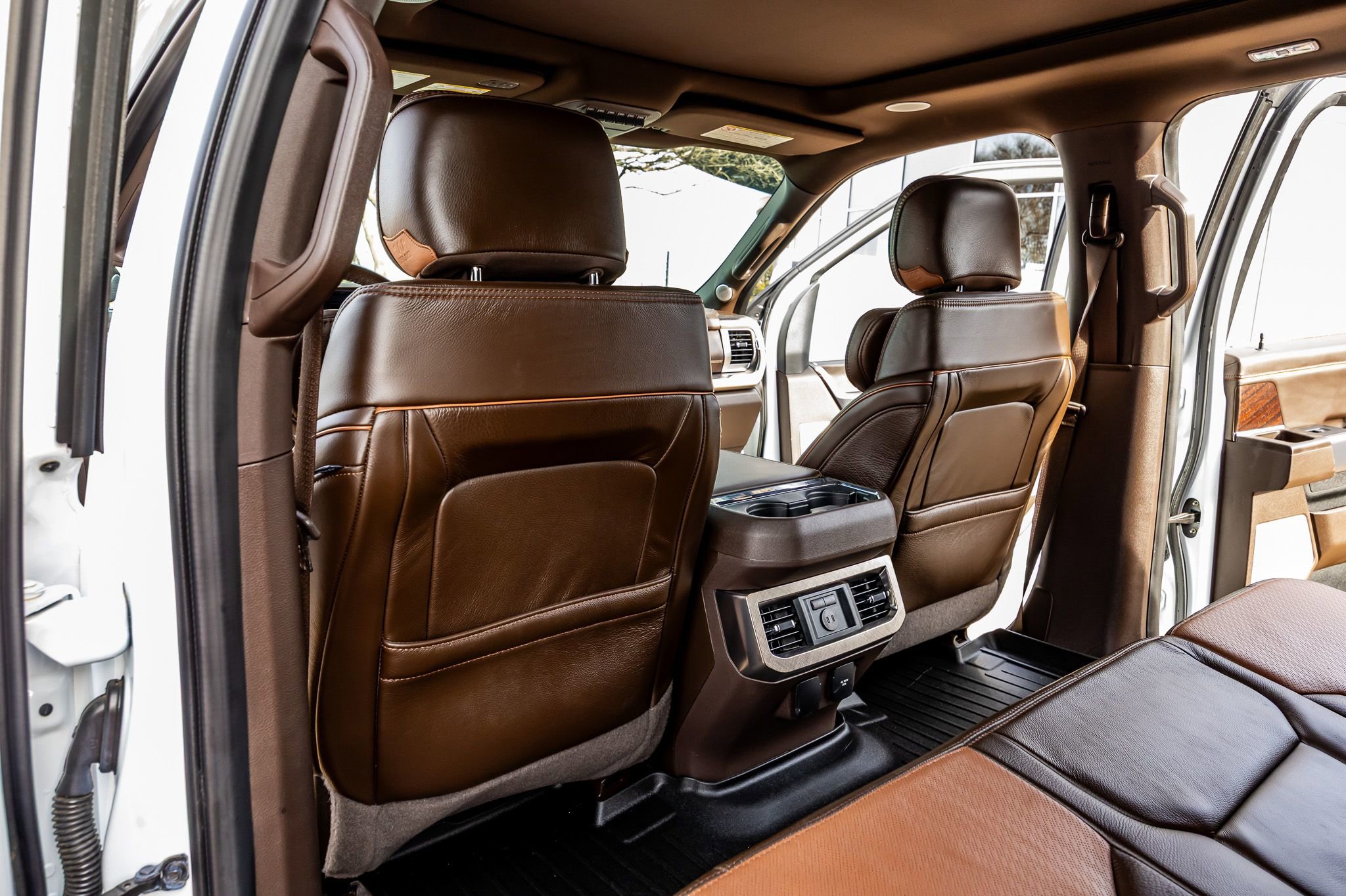 Used 2023 Ford F350 King Ranch w/ Chrome Package image 30