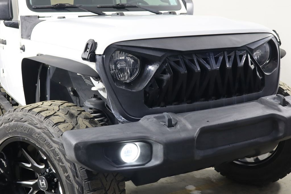 Used 2018 Jeep Wrangler Unlimited Sport image 34