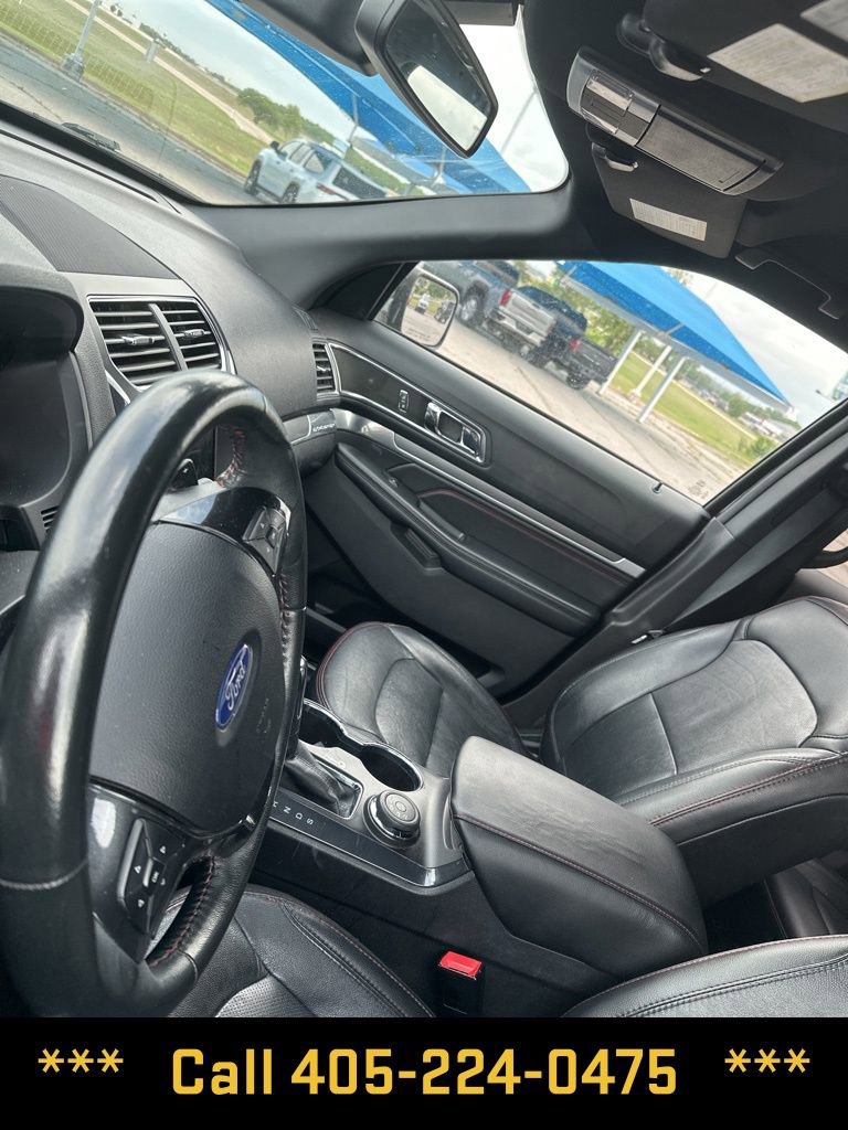 Used 2019 Ford Explorer Sport w/ Ford Safe & Smart Package AWD/4WD image 16