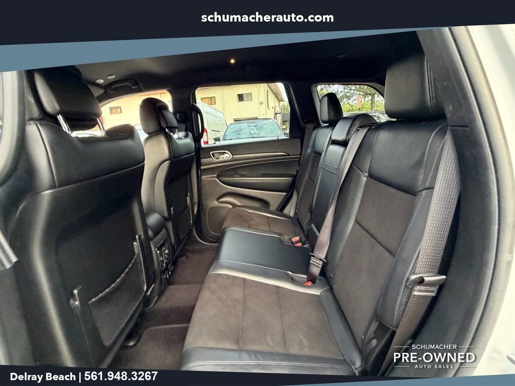 Used 2019 Jeep Grand Cherokee Altitude RWD image 11