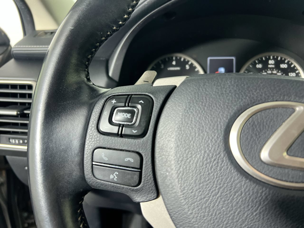 Used 2019 Lexus NX 300 FWD w/ Premium Package image 12