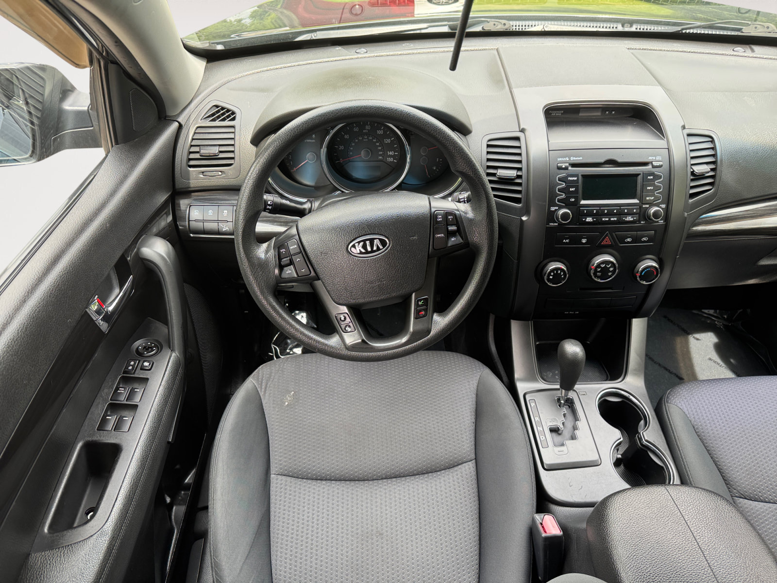 Used 2012 Kia Sorento FWD image 10
