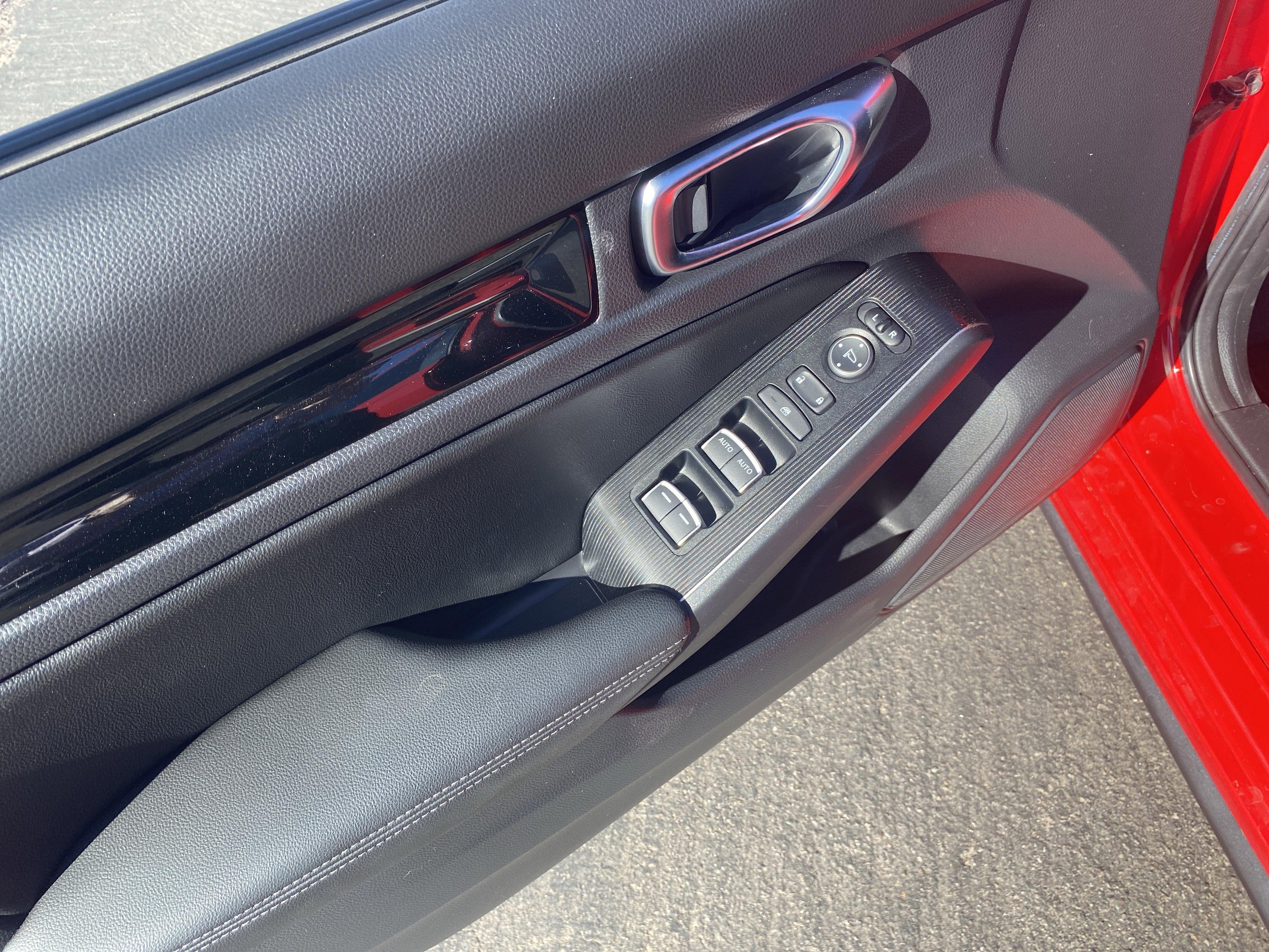 Used 2022 Honda Civic Sport Touring image 8