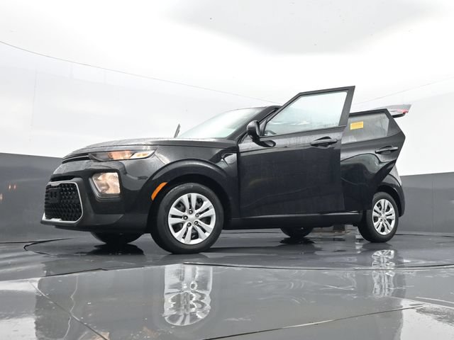 Used 2022 Kia Soul LX FWD image 31